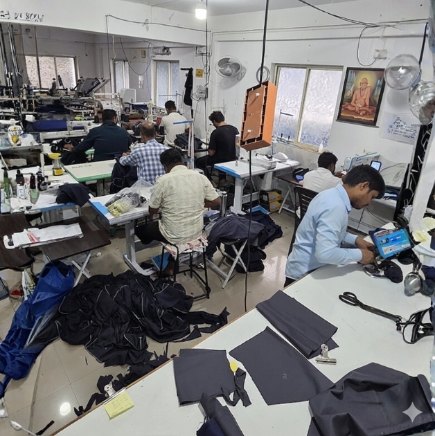 Popular uniform manufacturers in pune